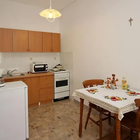 With Parking Space Punat, Krk - 24845 Appartement