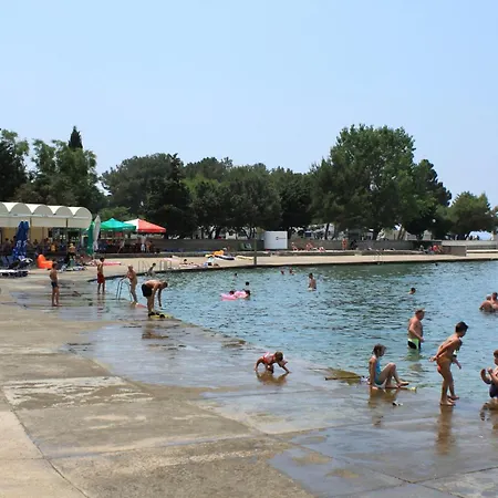 Appartement With Parking Space Punat, Krk - 24845 *