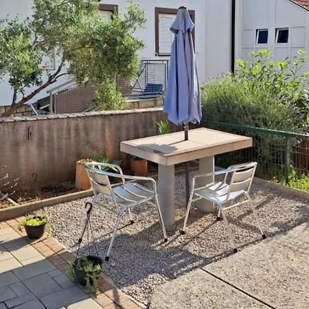 Apartamento With Parking Space Punat, Krk - 24845
